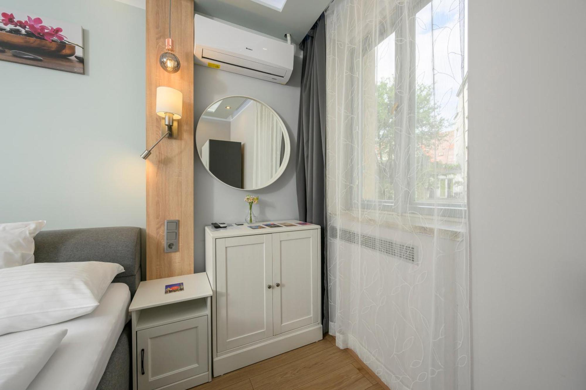 Elegance Palais Palffy Apartments Відень Екстер'єр фото